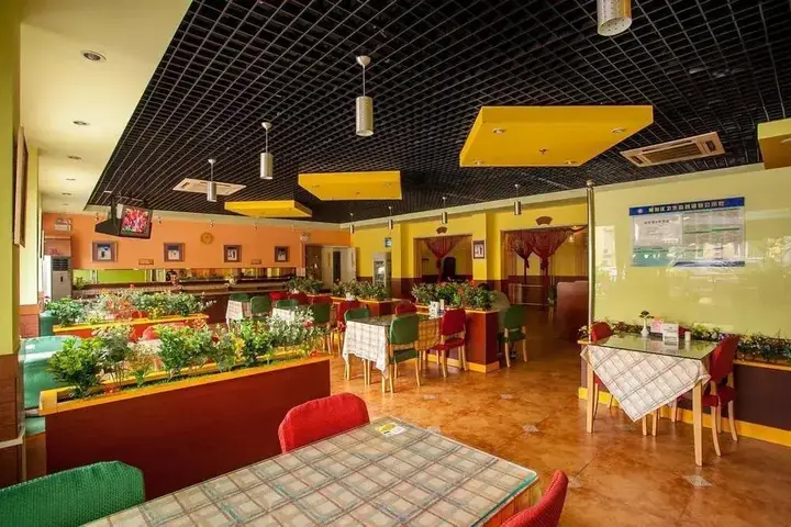 Пекин: Home Inn Beijing Qingnian Road Joy City