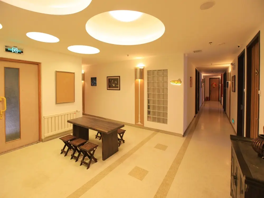 Далянь: Dalian Household Theme Hotel Huanghe Road Branch