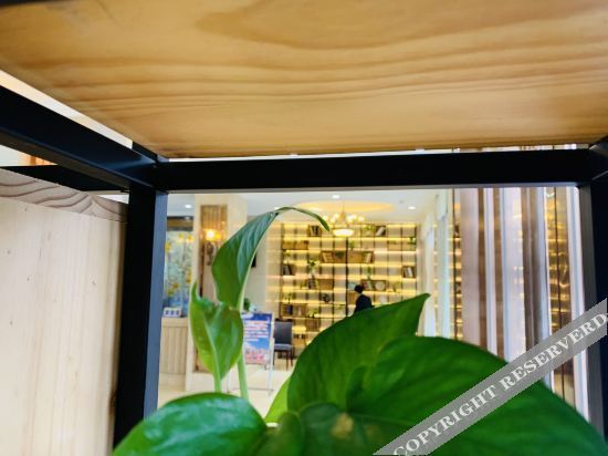 Дажоу: Dazhou Yimeijia Zhongtian Holiday Hotel