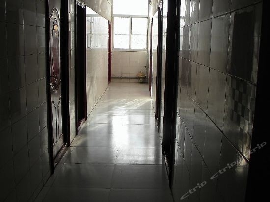 Юньчэн: Yuncheng Tongfu Hotel Zhongyin Avenue Store
