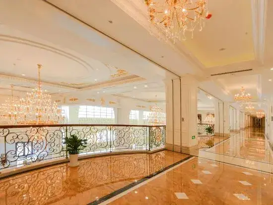 Наньтун: Nantong Binhai Jinshi International Hotel