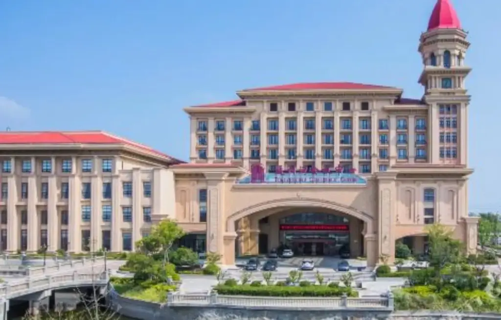 Наньтун: Nantong Binhai Jinshi International Hotel