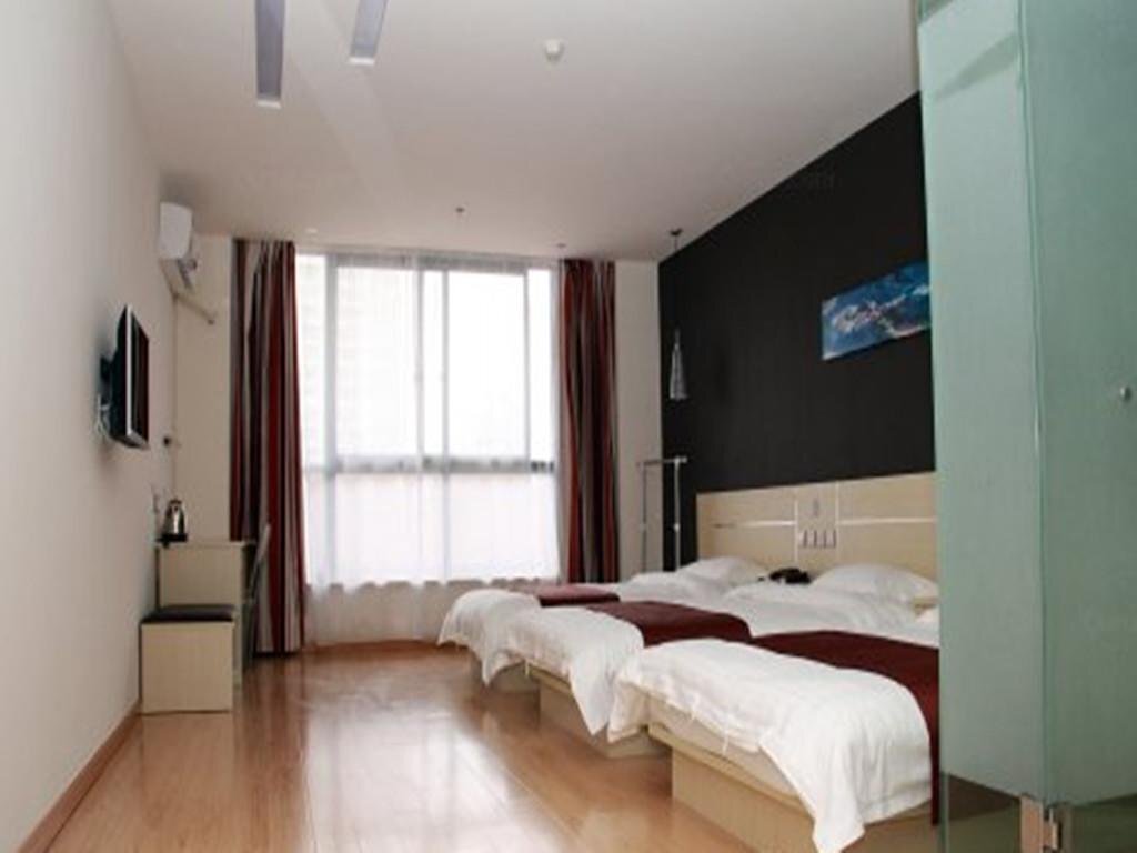 Тайчжоу: Tai Zhou Family Spring Autumn Inn