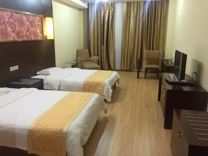Хуайань: Xuyi Xi Wang Hotel
