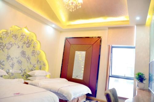 Чжанцзяцзе: Zhangjiajie Weiyi Fashion Hotel