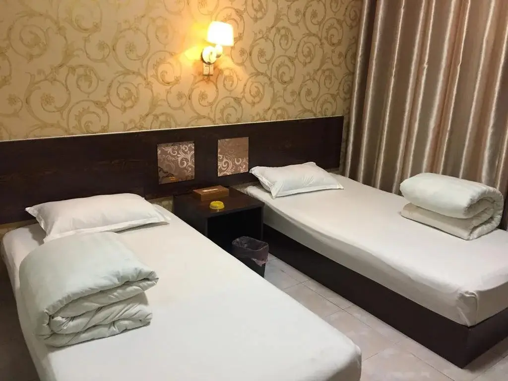 Лиаоченг: Liaocheng Gaotang Jin Zhou Inn