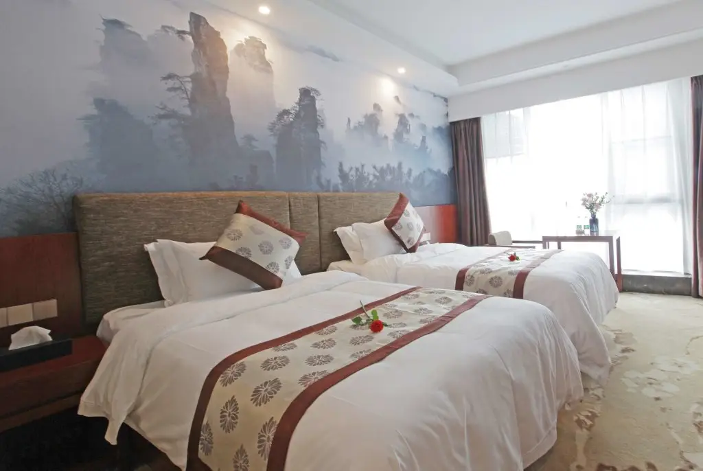 Чжанцзяцзе: Days Hotel Zhangjiajie