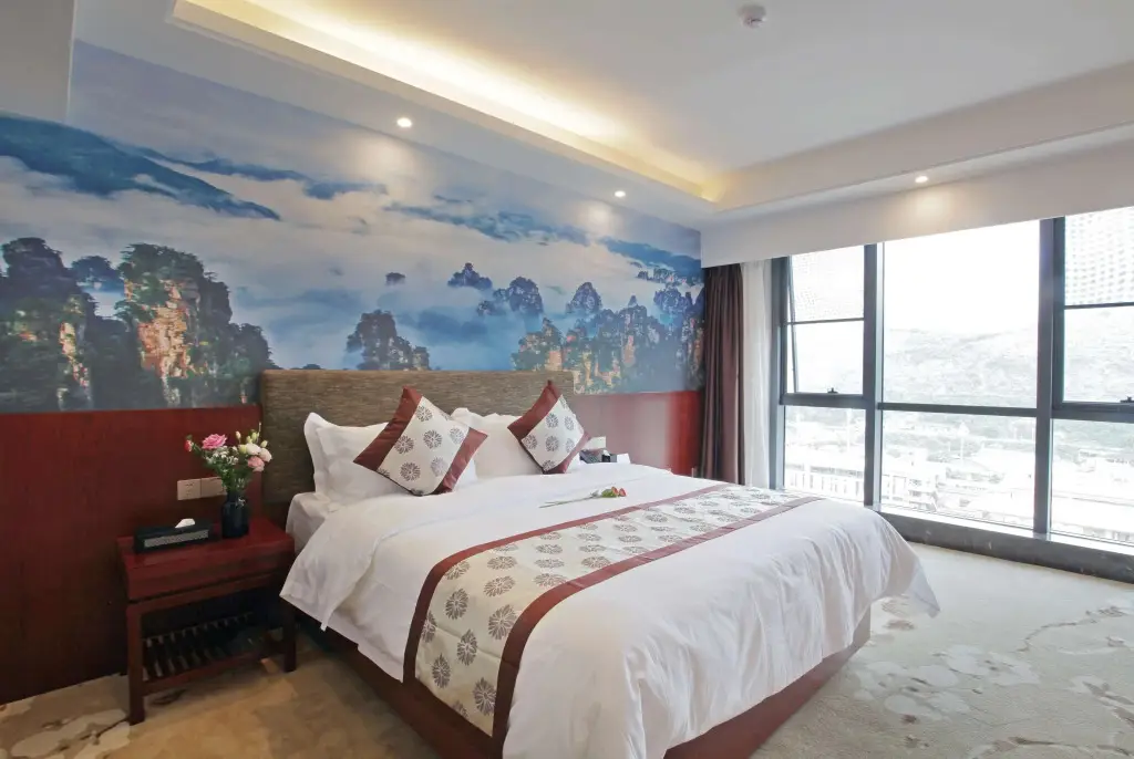 Чжанцзяцзе: Days Hotel Zhangjiajie