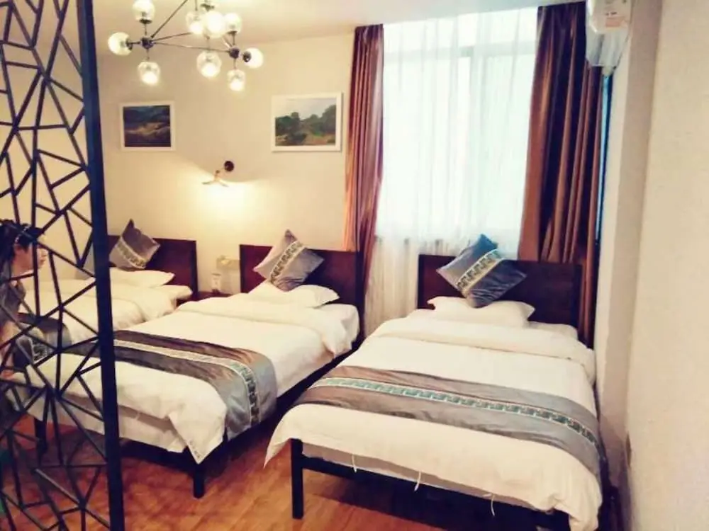 Чжанцзяцзе: Zhangjiajie Xinjian Inn