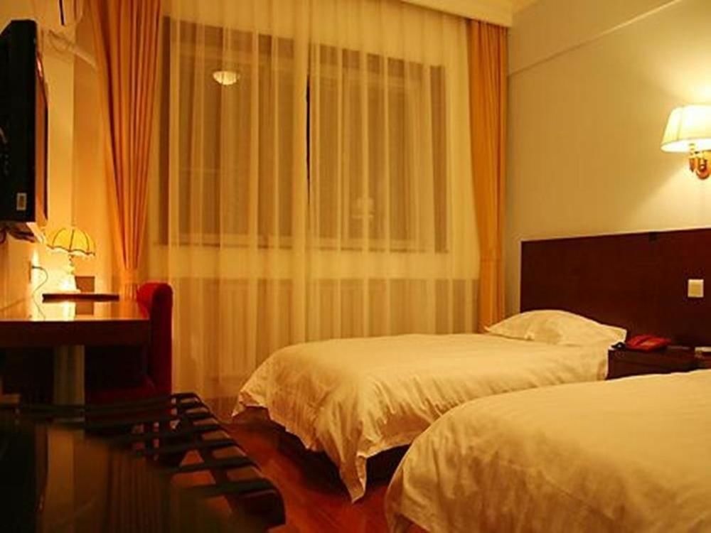 Тяньцзинь: Jingjin Hotel - Tianjin