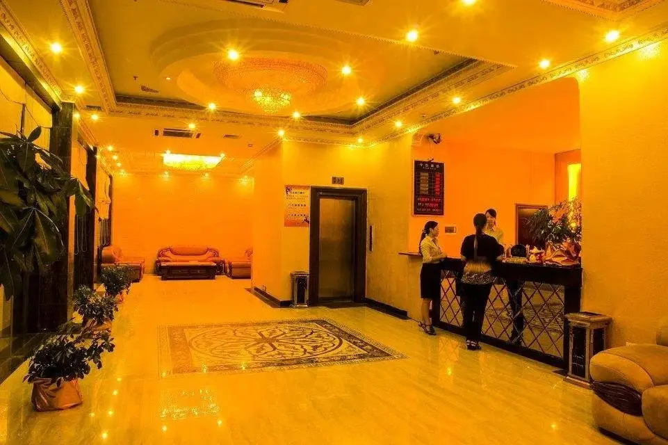 Yingde Huangjia Hoilday Hotel — фото 1