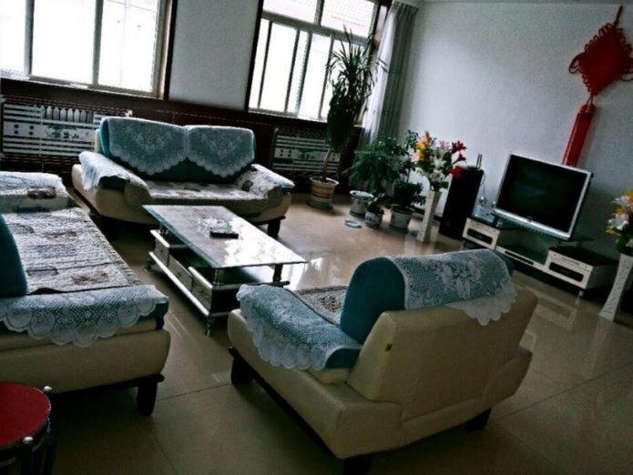 Джинченг: Huangcheng Xiangfu 805 Family Inn