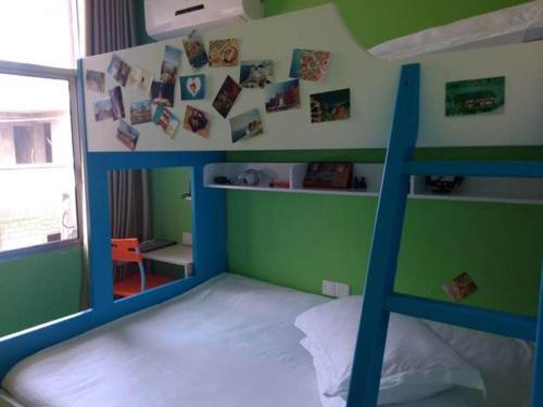 Чжанцзяцзе: Zhangjiajie Weilin Theme Apartment