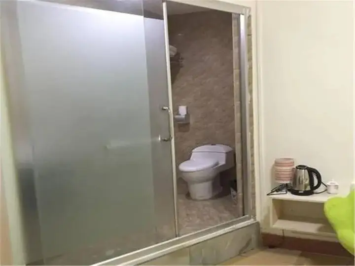 Шэньчжэнь: Shenzhen Haitian Yise Inn