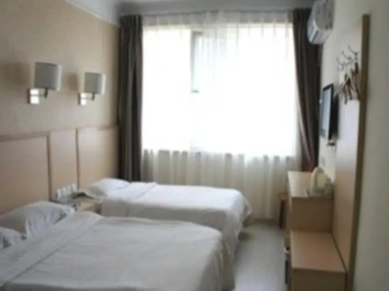 Циндао: Zhongtian Seaview Hotel (Zhanqiao Railway Station)(中天海景酒店(青岛栈桥火车站店))