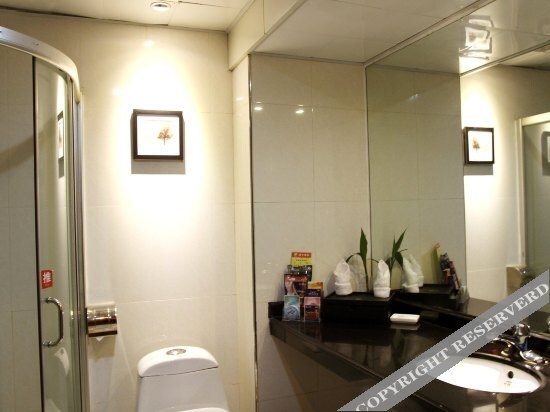 Юэян: Dongfanghong Ruika Hotel