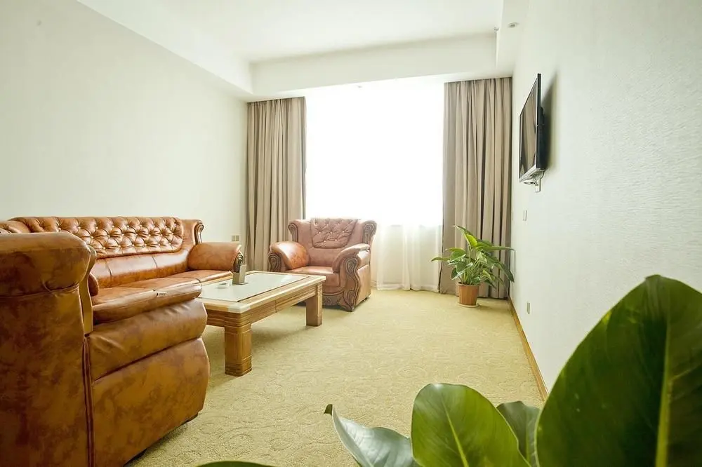 Сянси: Miaozu Buyi Hotel