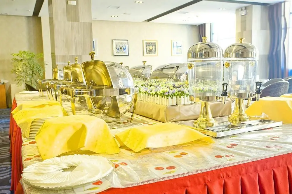 Сянси: Miaozu Buyi Hotel