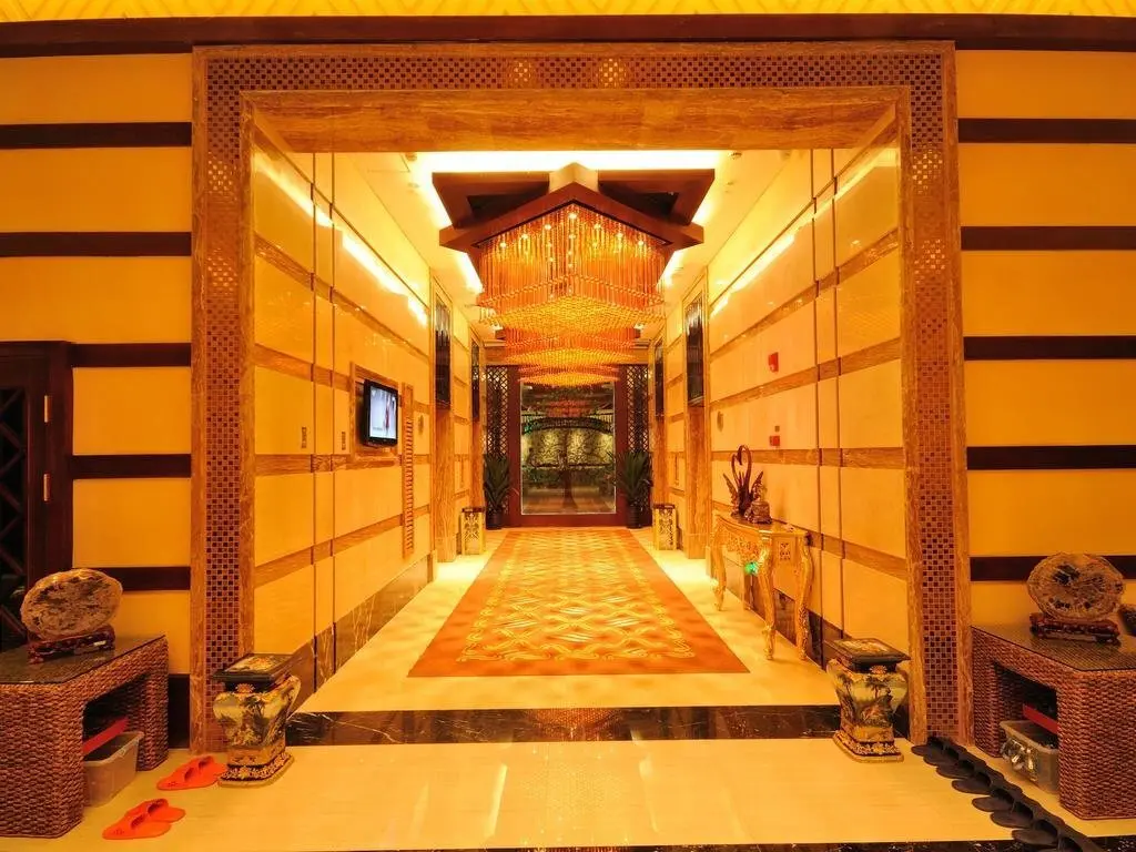 Чаоян: Chaoyang Huafu Wanguo Hotel