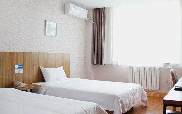 Шицзячжуан: Eaka 365 Hotel North Tianshan Road Branch