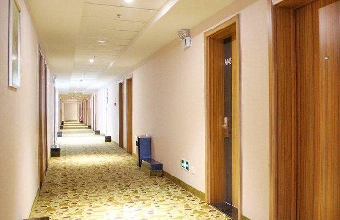 Шицзячжуан: Eaka 365 Hotel North Tianshan Road Branch