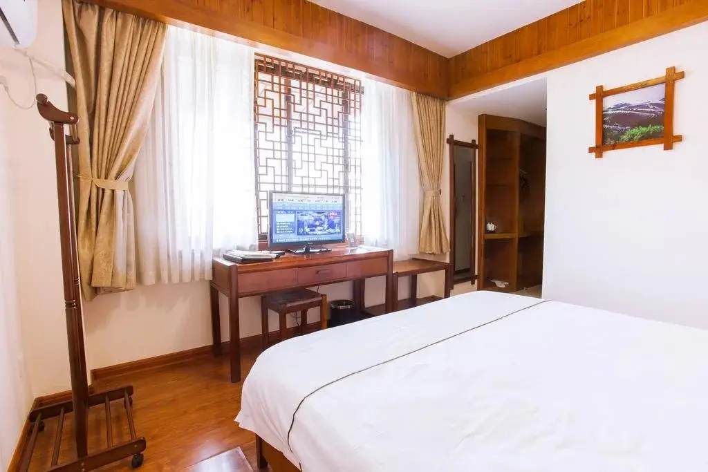 Гуйлинь: Guilin Gunanmen Hotel