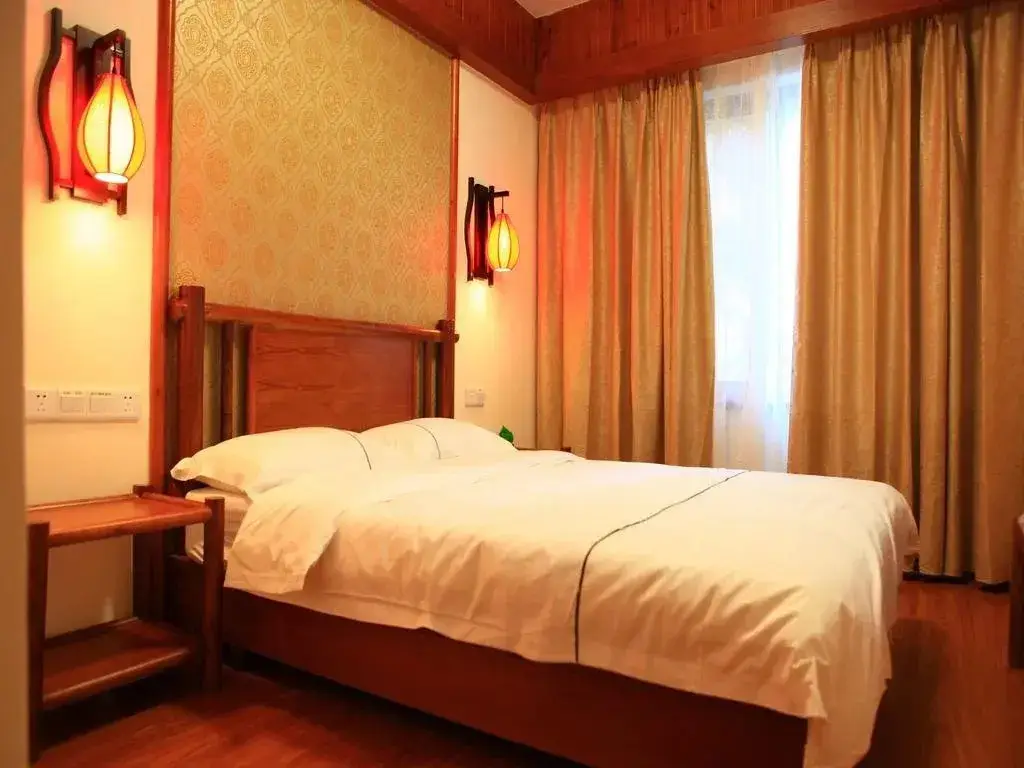 Гуйлинь: Guilin Gunanmen Hotel