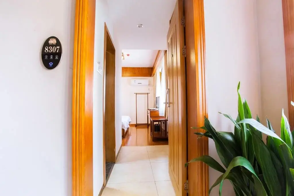 Гуйлинь: Guilin Gunanmen Hotel