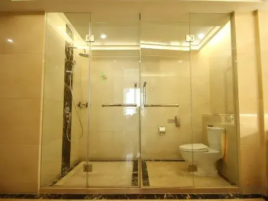 Ляньюньган: Jiachen International Hotel