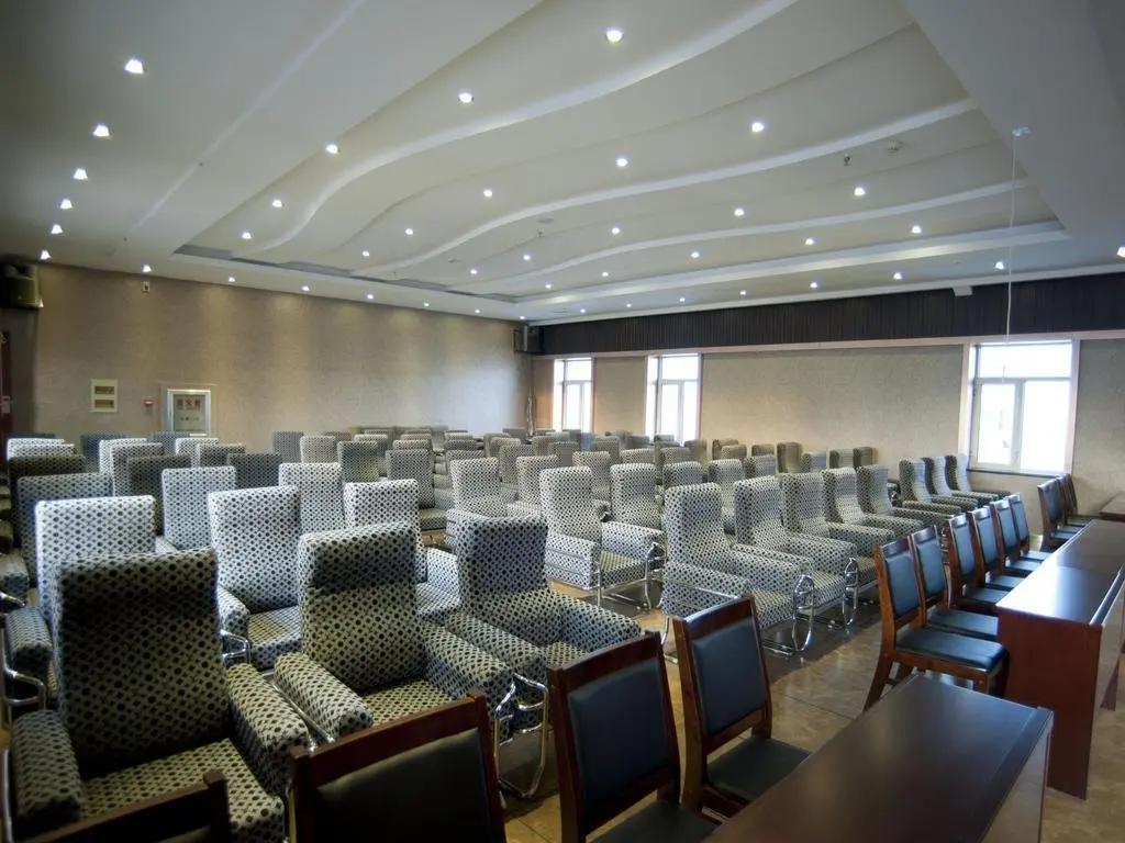 Цзямусы: Ding Te Hotel