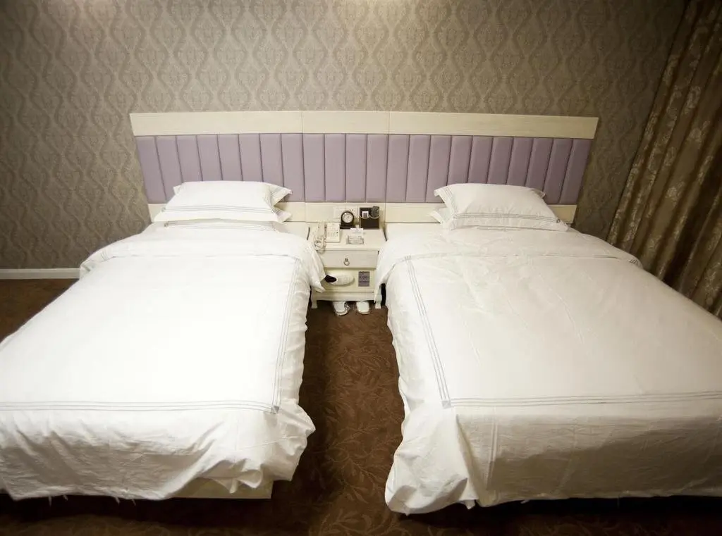 Цзямусы: Ding Te Hotel