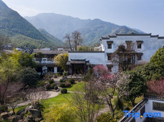 Хучжоу: Yunshang Grassland Anji Pinyuan Holiday Garden Hotel