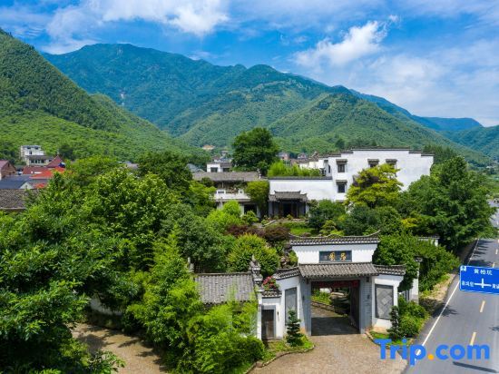 Хучжоу: Yunshang Grassland Anji Pinyuan Holiday Garden Hotel