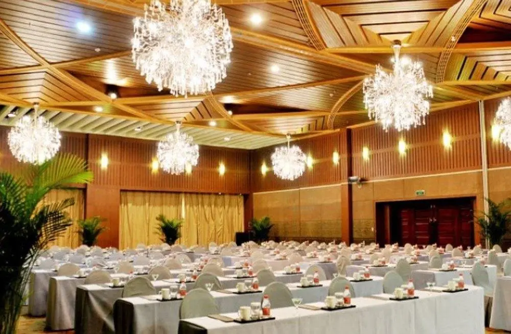 Урумчи: Southern Airlines Pearl International Hotel