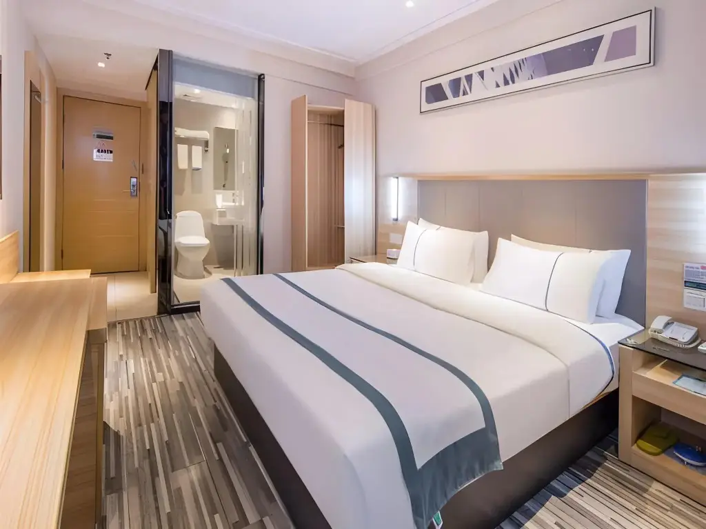 Маоминг: City Comfort Inn Maoming High Speed Railway Station Wenming Road
