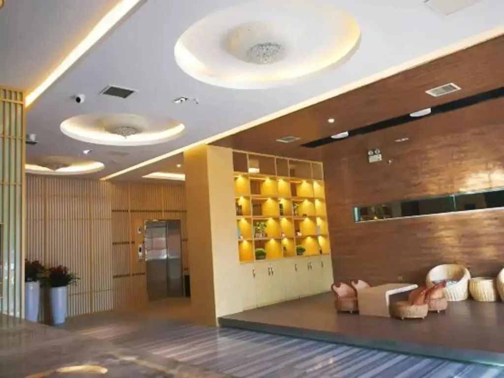 Фучжоу: Yitel Trend (Fuzhou Guping Road Provincial Government Pingshan Metro Station)