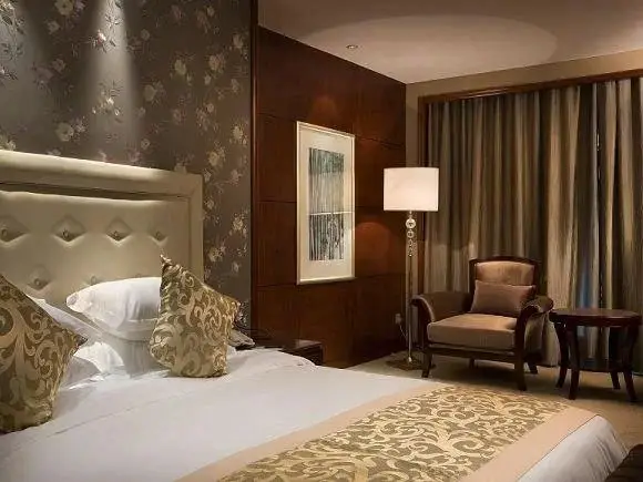 Наньтун: Wenjing International Hotel