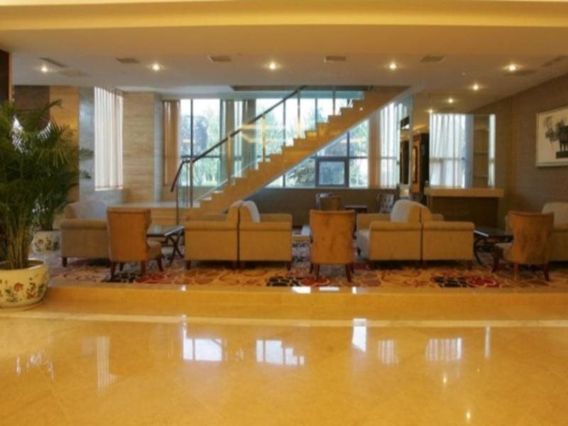 Чжэнчжоу: Dahe International Hotel
