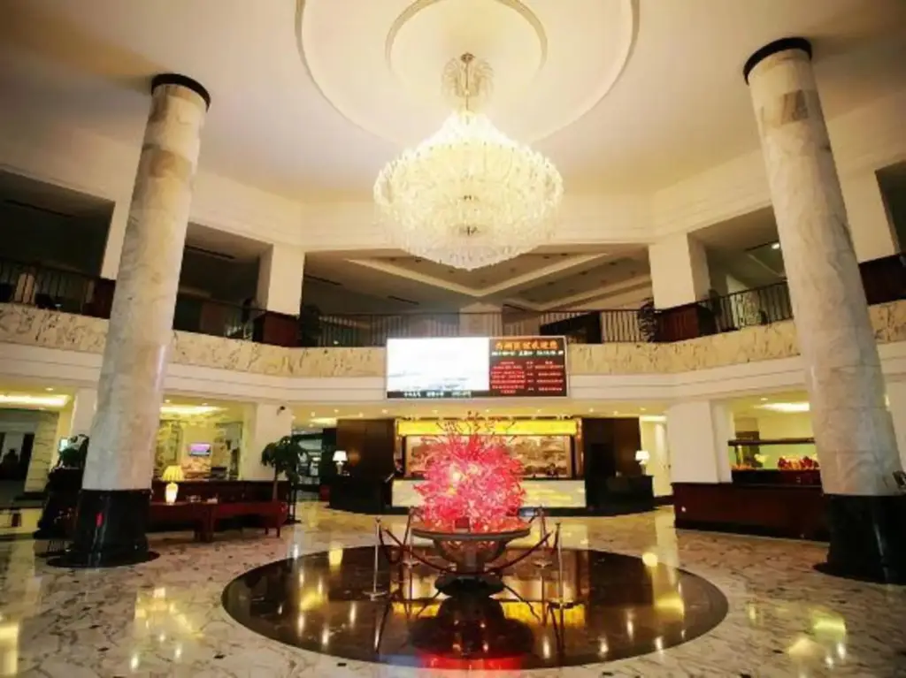 Фучжоу: C & D Hotel Fuzhou