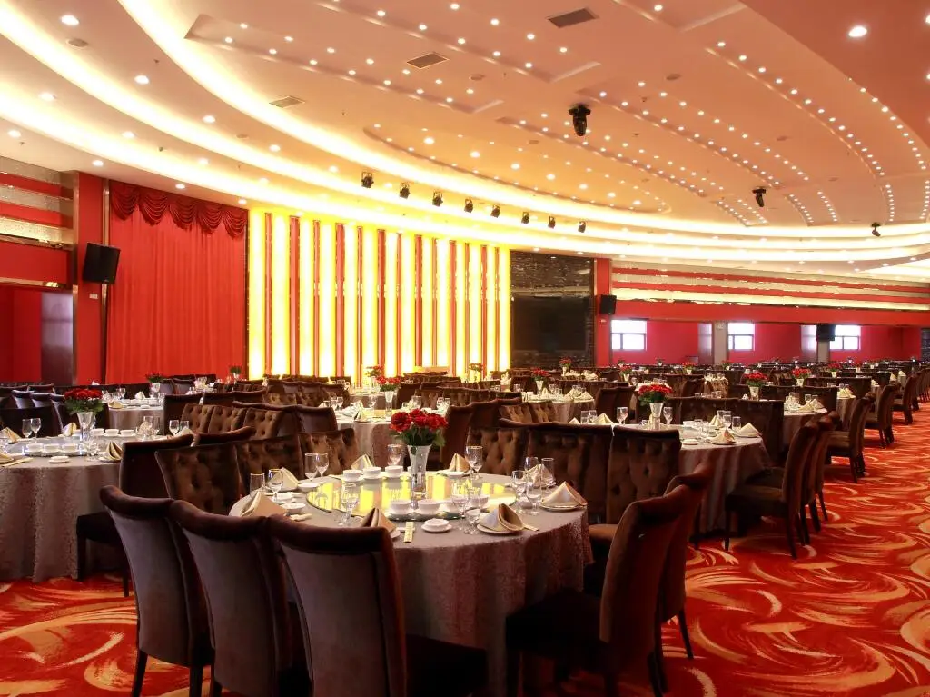 Shunde Emperor Hotel — фото 1