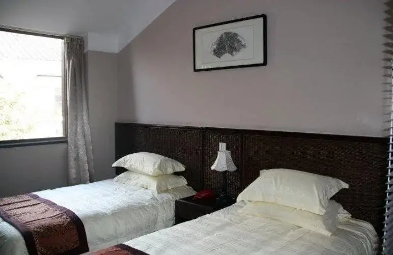 Хучжоу: Wuxing Inn