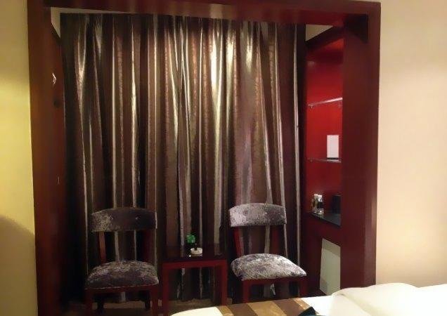 Yi Long Hotel — фото 1