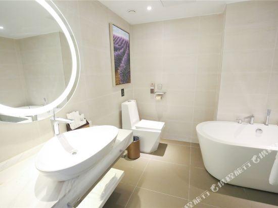 Ухань: Lavande Hotels (Wuhan Hankou Railway Station)