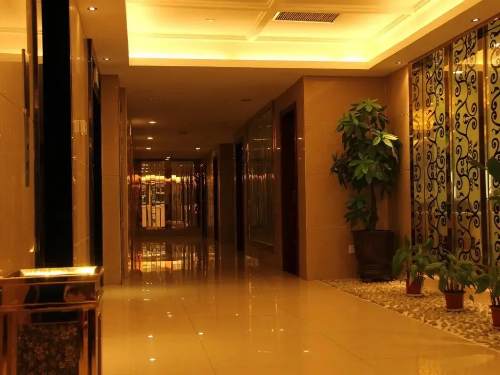 Bo Jue Holiday Inn (Shuanggang) — фото 1