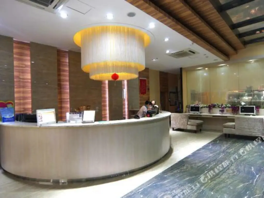 Наньнин: Unitour Hotel (Nanning Dongge Road Chaoyang Square Subway Station)