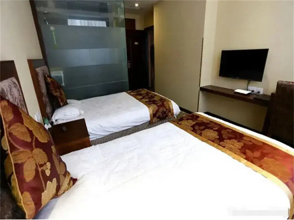 Мяньян: Yanting Zhuoyue Theme Hotel