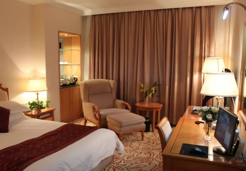 Ухань: Binhu Hotel