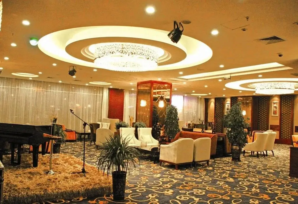 Junhui International Hotel — фото 1