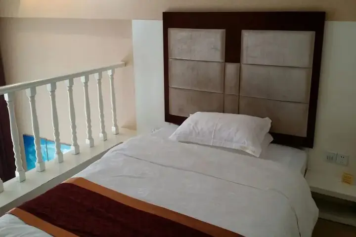 Наньчан: Dizhonghai Sunshine Hotel