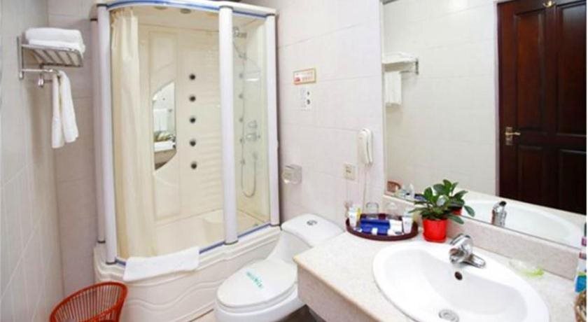 Тяньцзинь: Xinmao Tiancai Hotel